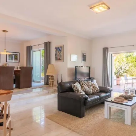 Charming Spacious Interiors And Pool