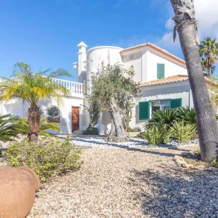 Charming Spacious Interiors And Pool Ferienhaus Carvoeiro (Lagoa)