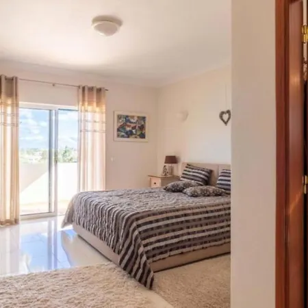 Holiday home Charming Spacious Interiors And Pool